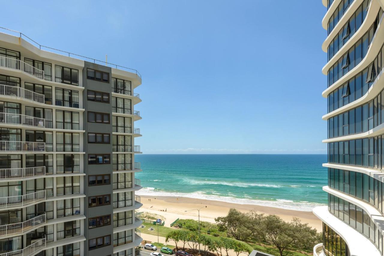 Meriton Suites Surfers Paradise Gold Coast Dış mekan fotoğraf The Strand, 2015