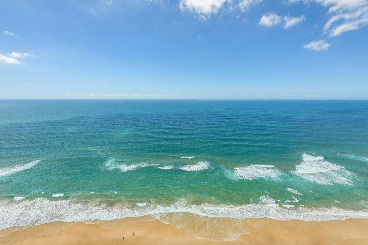Meriton Suites Surfers Paradise Gold Coast Dış mekan fotoğraf The Atlantic Ocean